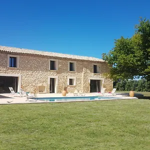https://mas-des-fugueyrolles.fr-provencehotel.com